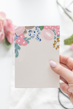 Load image into Gallery viewer, Blank Floral Notepad
