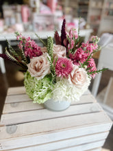 Load image into Gallery viewer, Harvest Blush Signature Arrangement