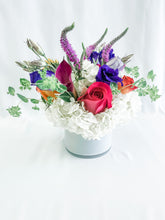 Load image into Gallery viewer, Brights! Signature Arrangement