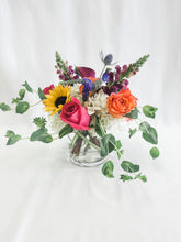 Load image into Gallery viewer, Brights! Signature Arrangement