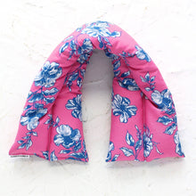 Load image into Gallery viewer, Hot &amp; Cold Neck Wrap - Hot Pink and Blue
