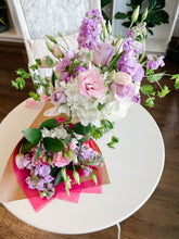Load image into Gallery viewer, Mother&#39;s Day Flowers
