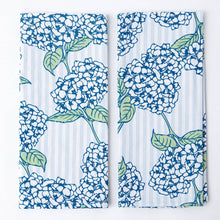 Load image into Gallery viewer, Hydrangea Stem Kitchen Towel Set
