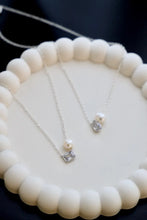 Load image into Gallery viewer, Toi Et Moi Necklace - 2 styles
