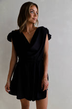 Load image into Gallery viewer, Toi Et Moi Necklace - 2 styles
