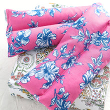 Load image into Gallery viewer, Hot &amp; Cold Neck Wrap - Hot Pink and Blue
