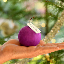 Load image into Gallery viewer, Mini Surprize Ball &quot;Sugar Plum&quot;
