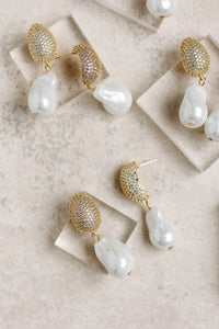 Sparkling Vintage Chunky Gold and Pearl Drop Earrings