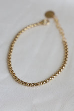 Load image into Gallery viewer, Holland Round Box Chain Bracelet
