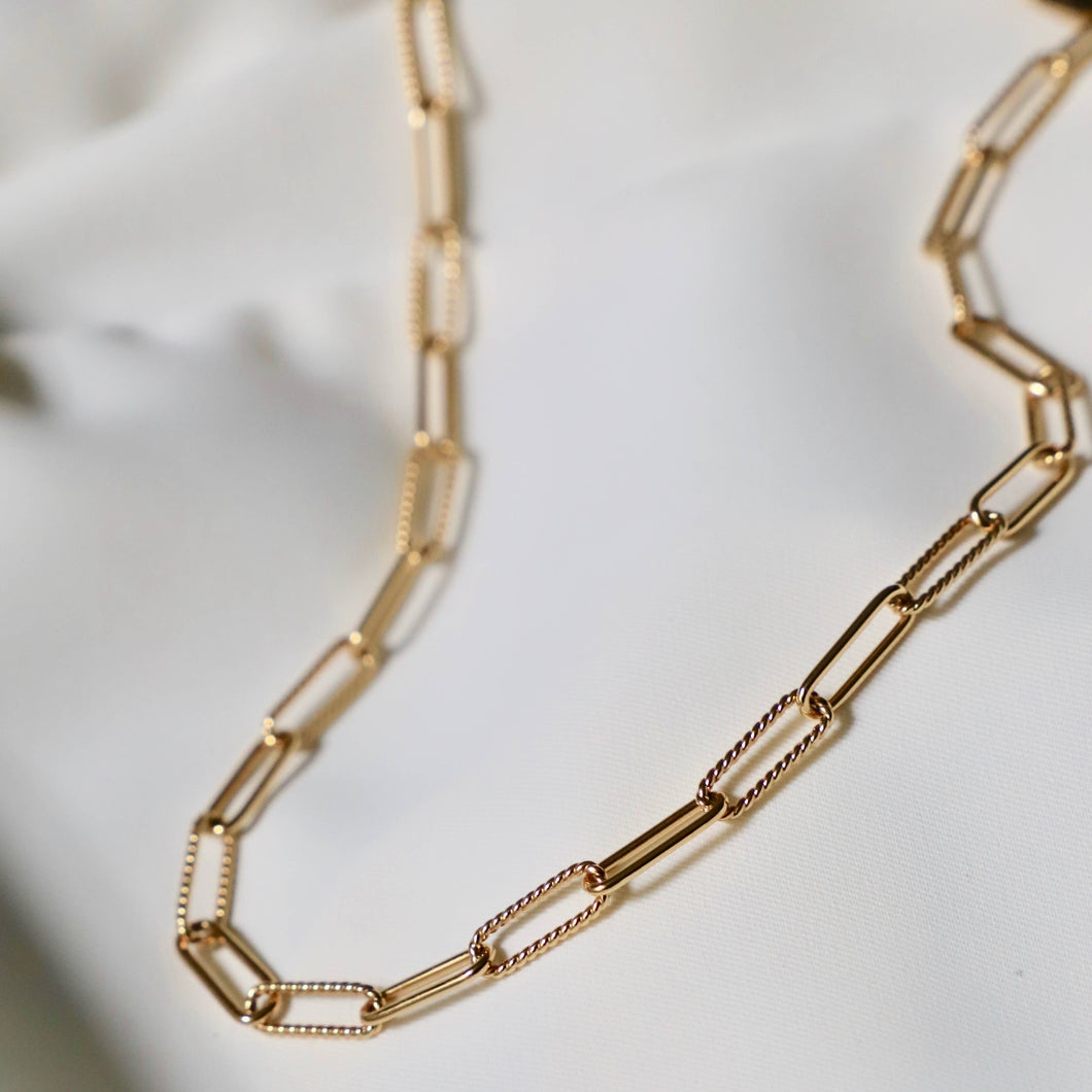 Cecilia Paperclip Chain Necklace
