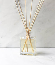 Load image into Gallery viewer, Coastal Cypress Reed Diffuser
